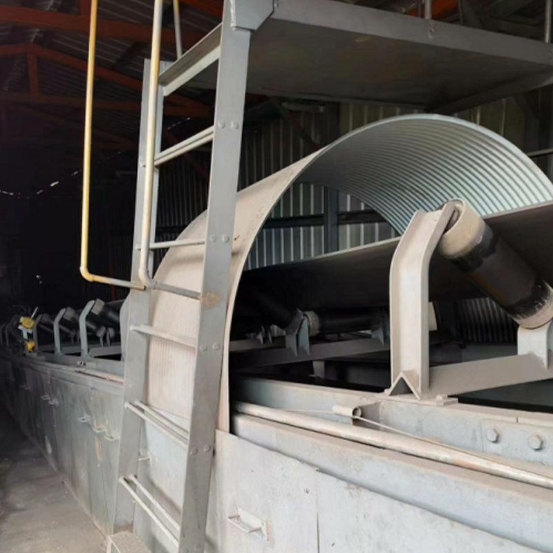 เครื่องดูดควันแบบปิดด้วยเข็มขัด